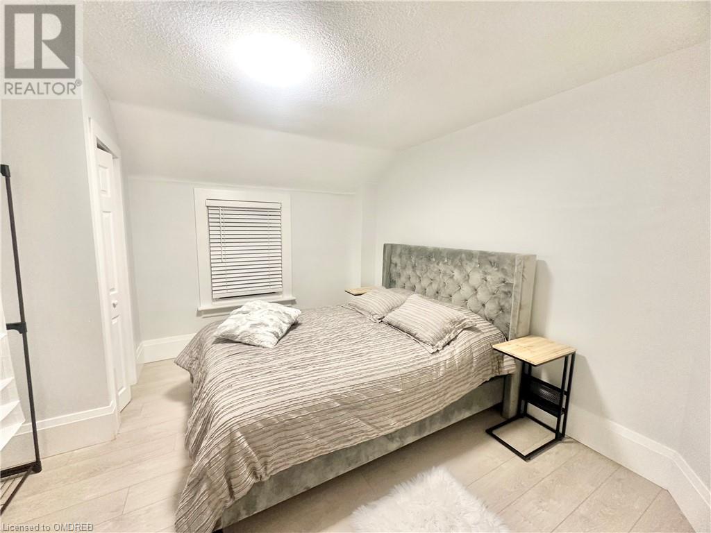 14 Kennedy AvenueKitchener, Ontario  N2G 2Z8 - Photo 15 - X10404346