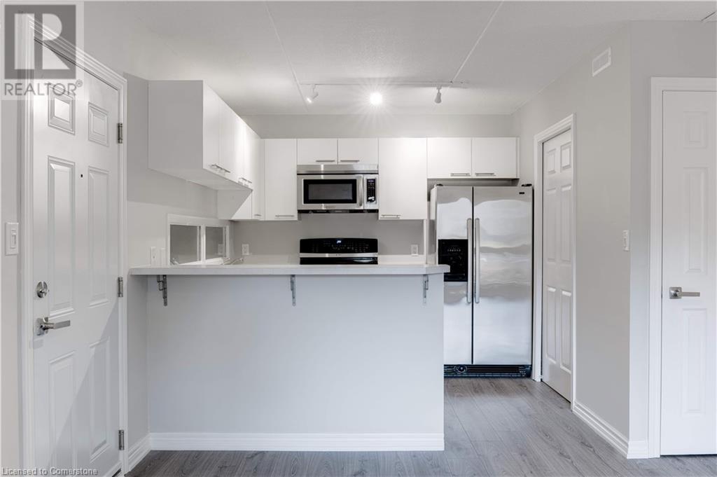 2040 Cleaver Avenue Unit# 104Burlington, Ontario  L7M 4C4 - Photo 14 - 40663721