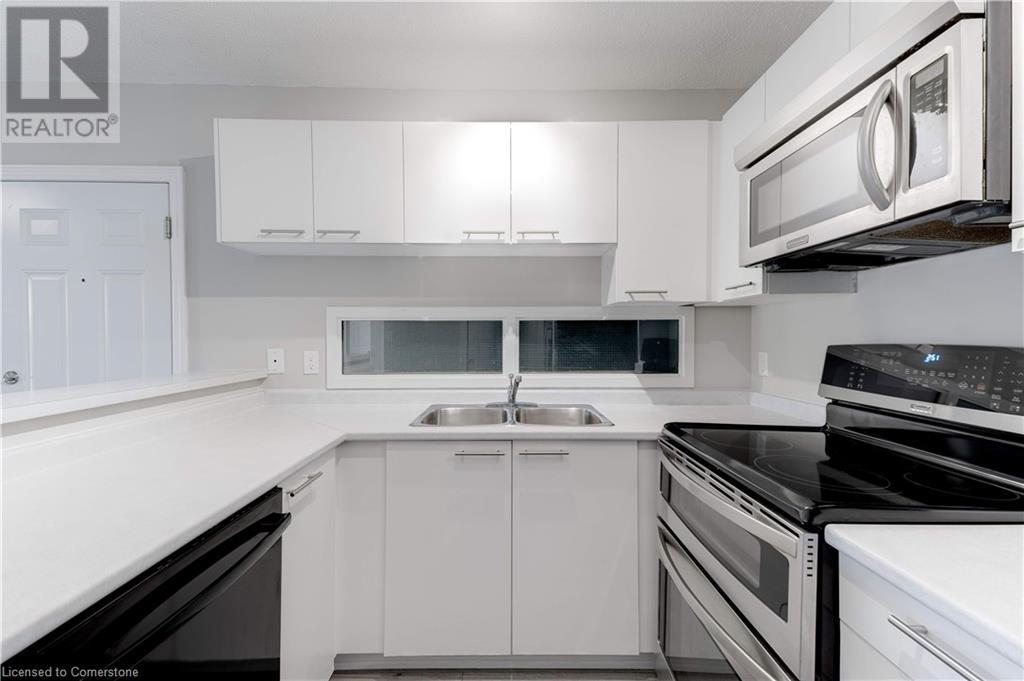 2040 Cleaver Avenue Unit# 104Burlington, Ontario  L7M 4C4 - Photo 17 - 40663721