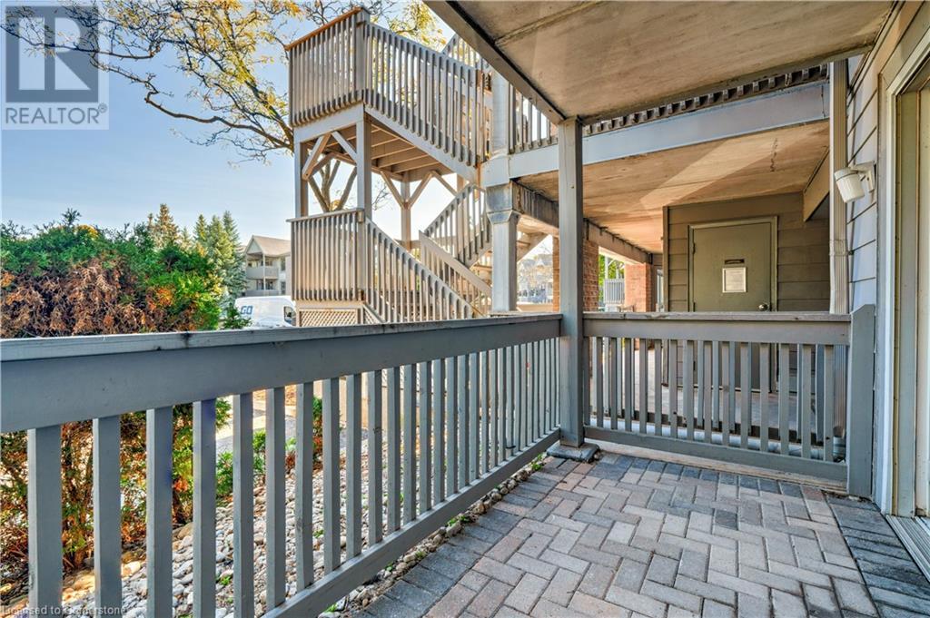 2040 Cleaver Avenue Unit# 104Burlington, Ontario  L7M 4C4 - Photo 23 - 40663721