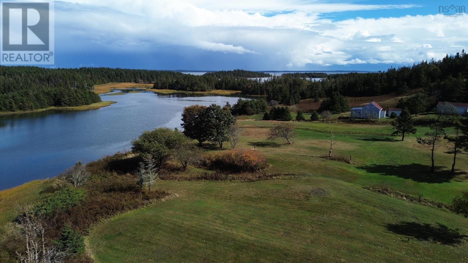 719 Descousse-Cap La Ronde Road, Cap La Ronde, Nova Scotia  B0E 1K0 - Photo 18 - 202424913