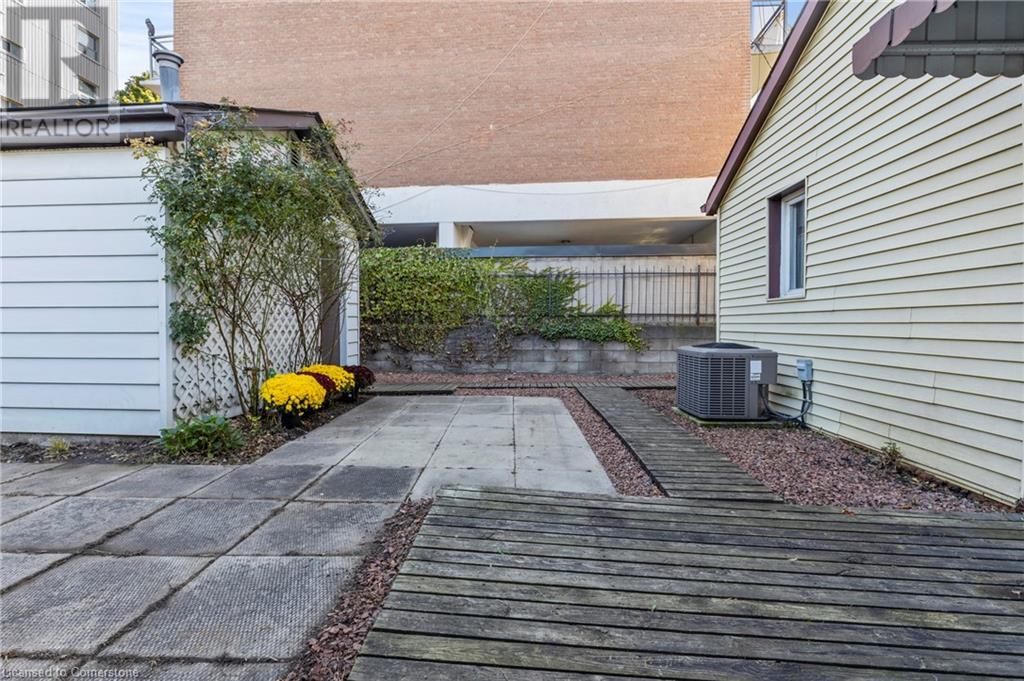 11 Ford Street, Hamilton, Ontario  L8N 2P4 - Photo 36 - 40656567