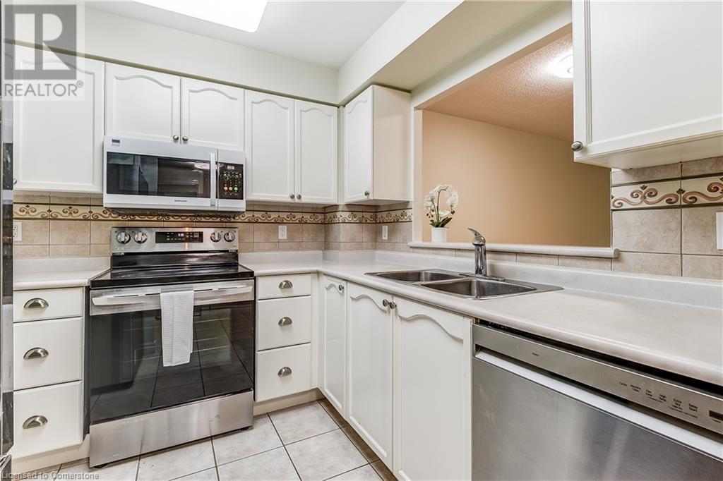 100 Burloak Drive Unit# 1310Burlington, Ontario  L7L 6P6 - Photo 8 - 40657412