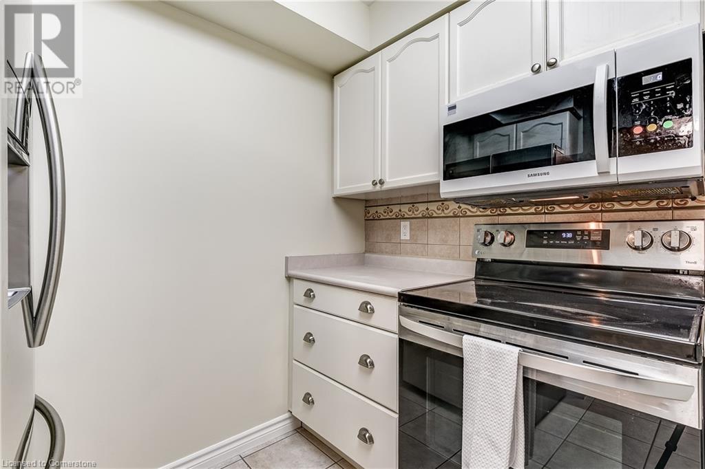 100 Burloak Drive Unit# 1310Burlington, Ontario  L7L 6P6 - Photo 6 - 40657412