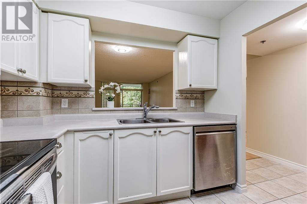 100 Burloak Drive Unit# 1310Burlington, Ontario  L7L 6P6 - Photo 7 - 40657412