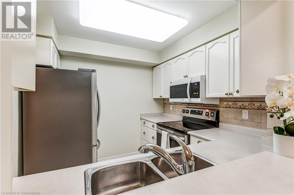 100 Burloak Drive Unit# 1310Burlington, Ontario  L7L 6P6 - Photo 9 - 40657412