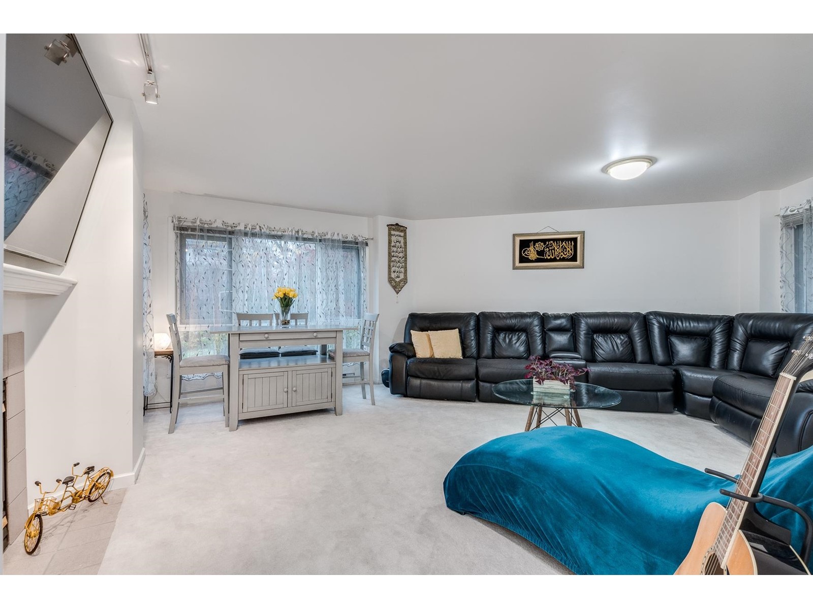 Property at 201 9962 148 STREET image 3