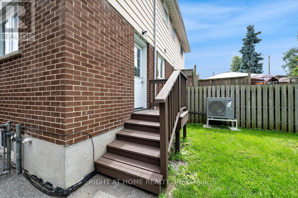 1098 Cedar Street E, Oshawa (Lakeview), Ontario  L1J 3R9 - Photo 6 - E9419199