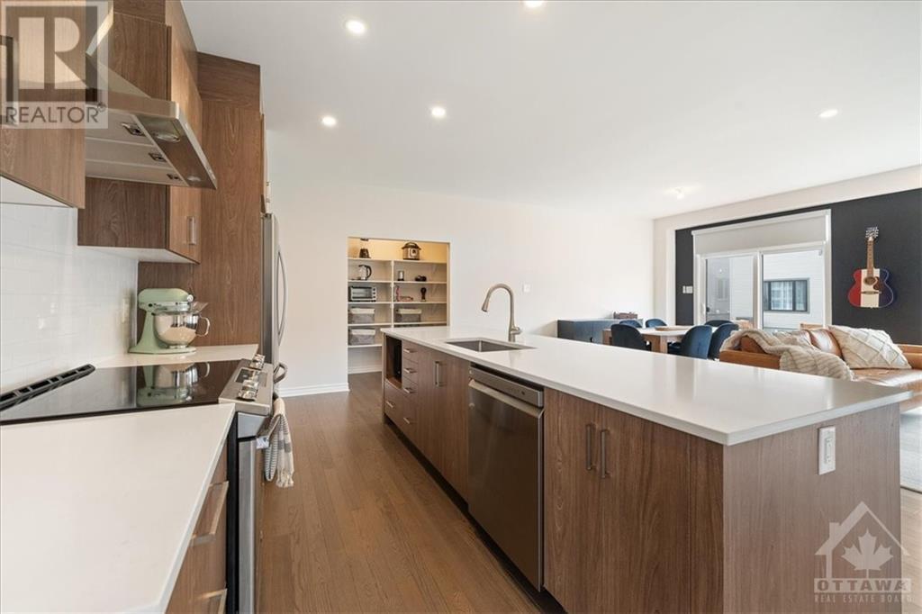 1060 Kijik Crescent, Ottawa, Ontario  K1X 0H1 - Photo 5 - X10442238
