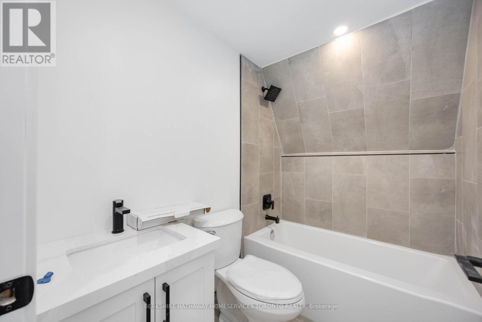 4 - 1085 Dovercourt Road, Toronto (Dovercourt-Wallace Emerson-Junction), Ontario  M6H 2X7 - Photo 8 - W9419369