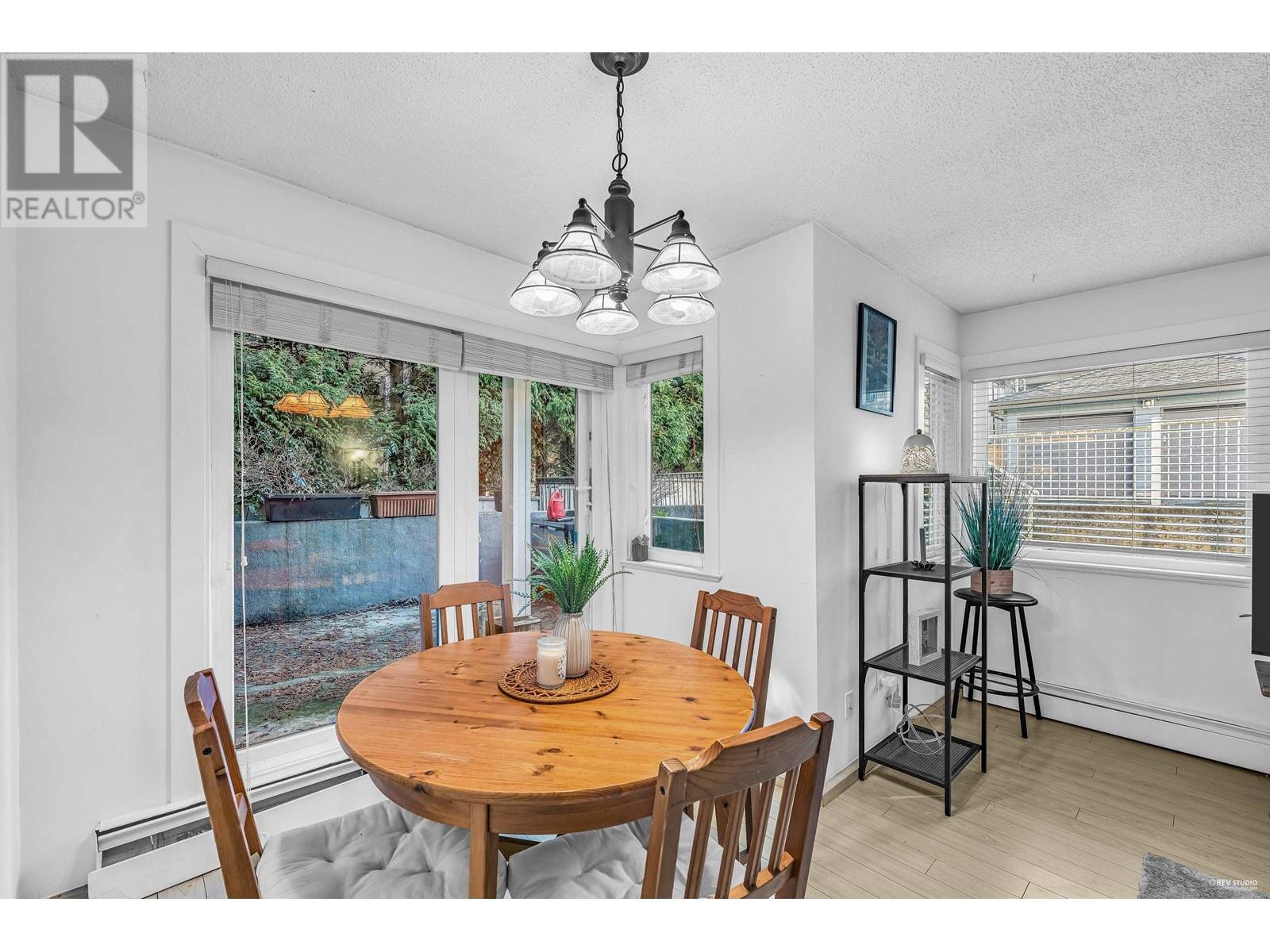 Listing Picture 5 of 18 : 106 830 E 7TH AVENUE, Vancouver / 溫哥華 - 魯藝地產 Yvonne Lu Group - MLS Medallion Club Member