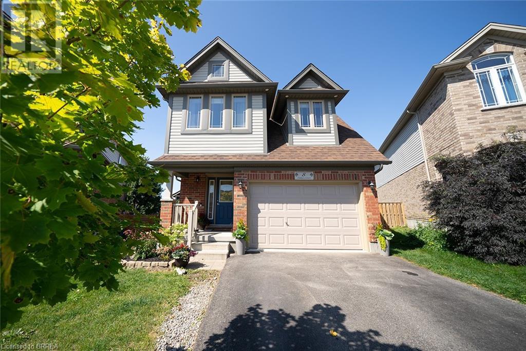 8 Oakes Court, Guelph, Ontario  N1E 0J6 - Photo 2 - 40666496