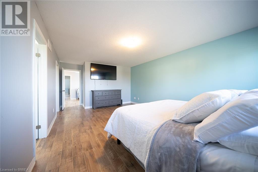 8 Oakes Court, Guelph, Ontario  N1E 0J6 - Photo 22 - 40666496