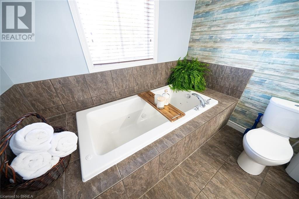 8 Oakes Court, Guelph, Ontario  N1E 0J6 - Photo 25 - 40666496