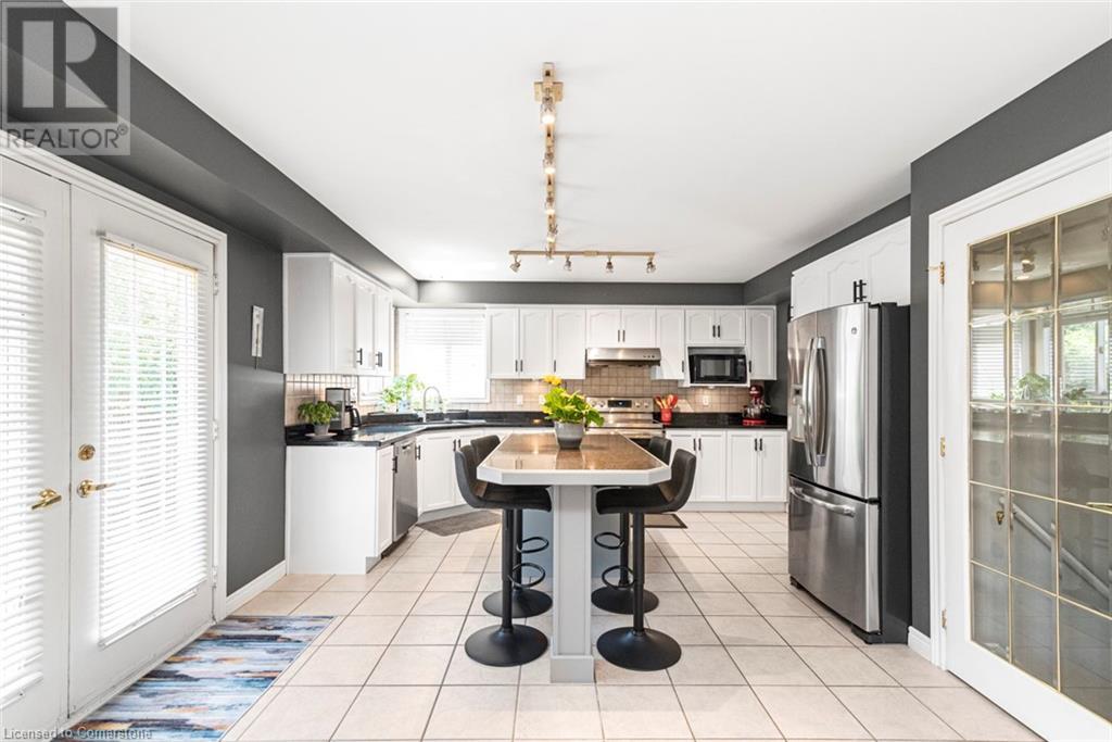 54 Stonepine Crescent, Hamilton, Ontario  L9C 7T7 - Photo 12 - 40666729