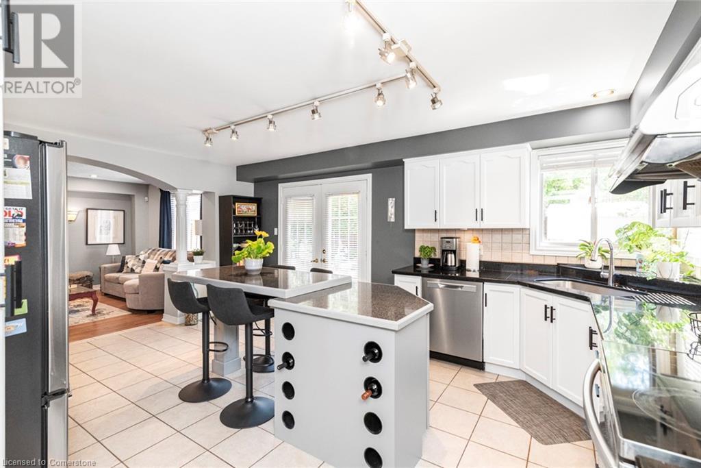 54 Stonepine Crescent, Hamilton, Ontario  L9C 7T7 - Photo 15 - 40666729