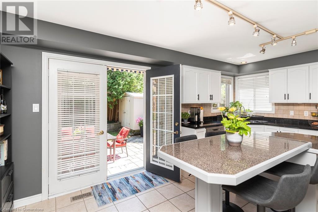 54 Stonepine Crescent, Hamilton, Ontario  L9C 7T7 - Photo 16 - 40666729