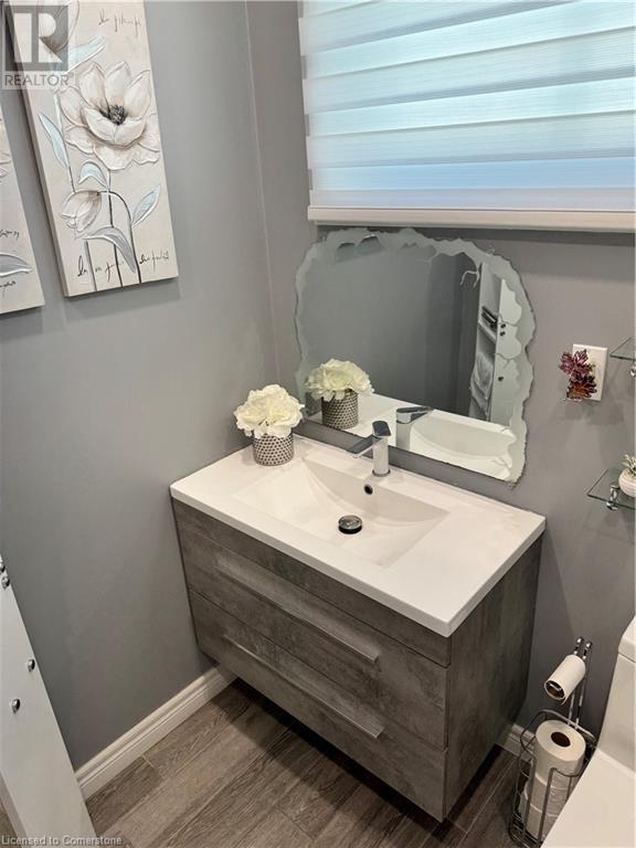 37 Houghton Avenue N, Hamilton, Ontario  L8H 4L3 - Photo 15 - 40666842