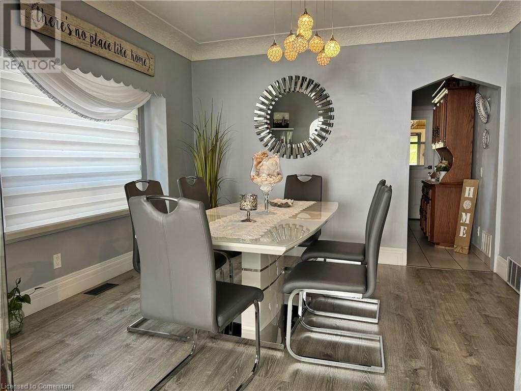 37 Houghton Avenue N, Hamilton, Ontario  L8H 4L3 - Photo 5 - 40666842