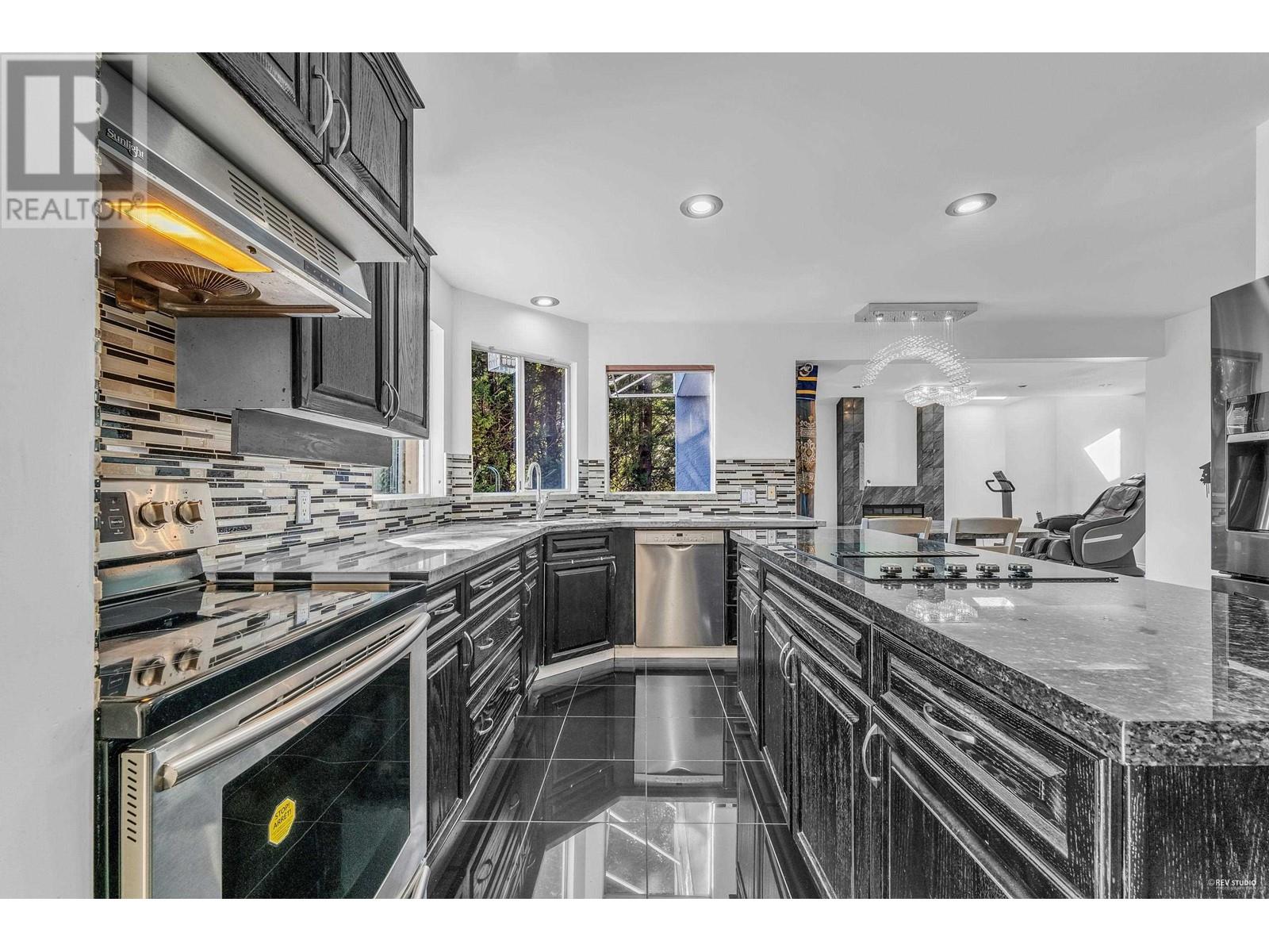 4193 Almondel Court, West Vancouver, British Columbia  V7V 4V4 - Photo 12 - R2937316