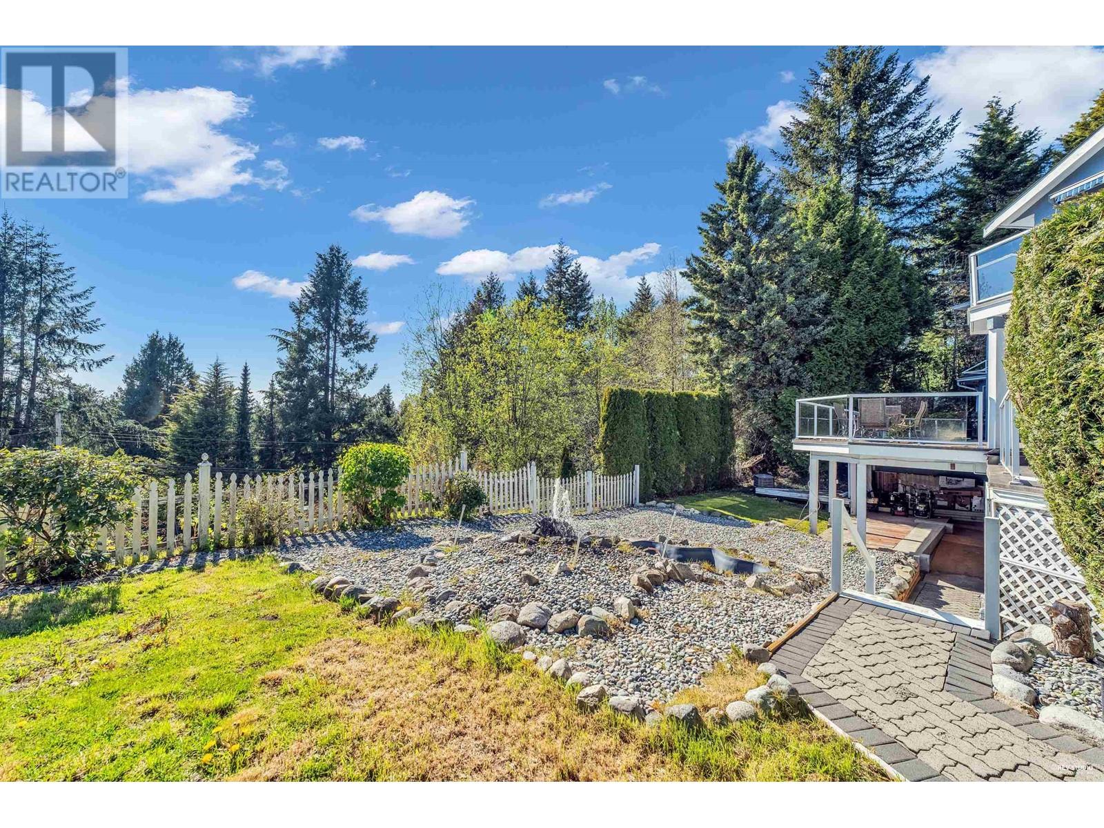 4193 Almondel Court, West Vancouver, British Columbia  V7V 4V4 - Photo 38 - R2937316
