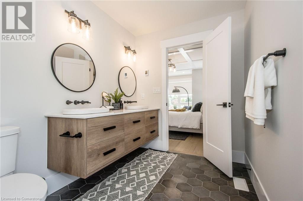 156 Newman Drive Unit# Lot 57, Cambridge, Ontario  N1S 5B4 - Photo 36 - 40663969