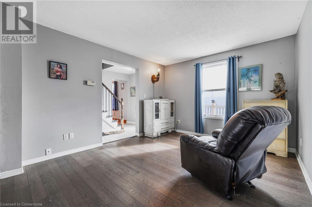 804 Nebo Road, Hamilton, Ontario  L0R 1P0 - Photo 10 - 40667028