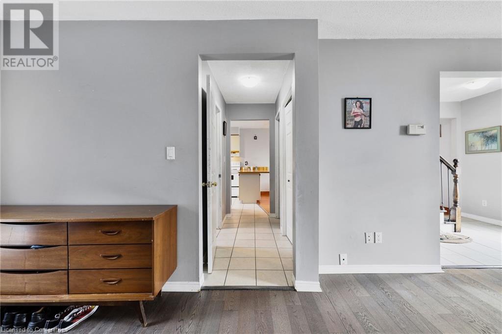 804 Nebo Road, Hamilton, Ontario  L0R 1P0 - Photo 15 - 40667028