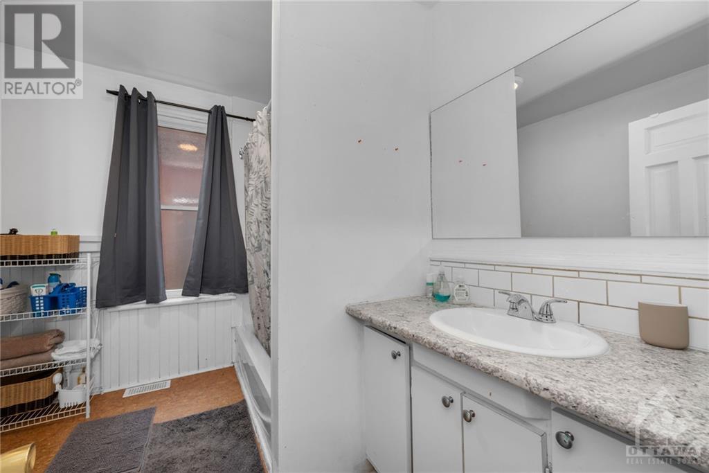 141 Primrose Avenue, Ottawa, Ontario  K1R 6M4 - Photo 14 - X9523213