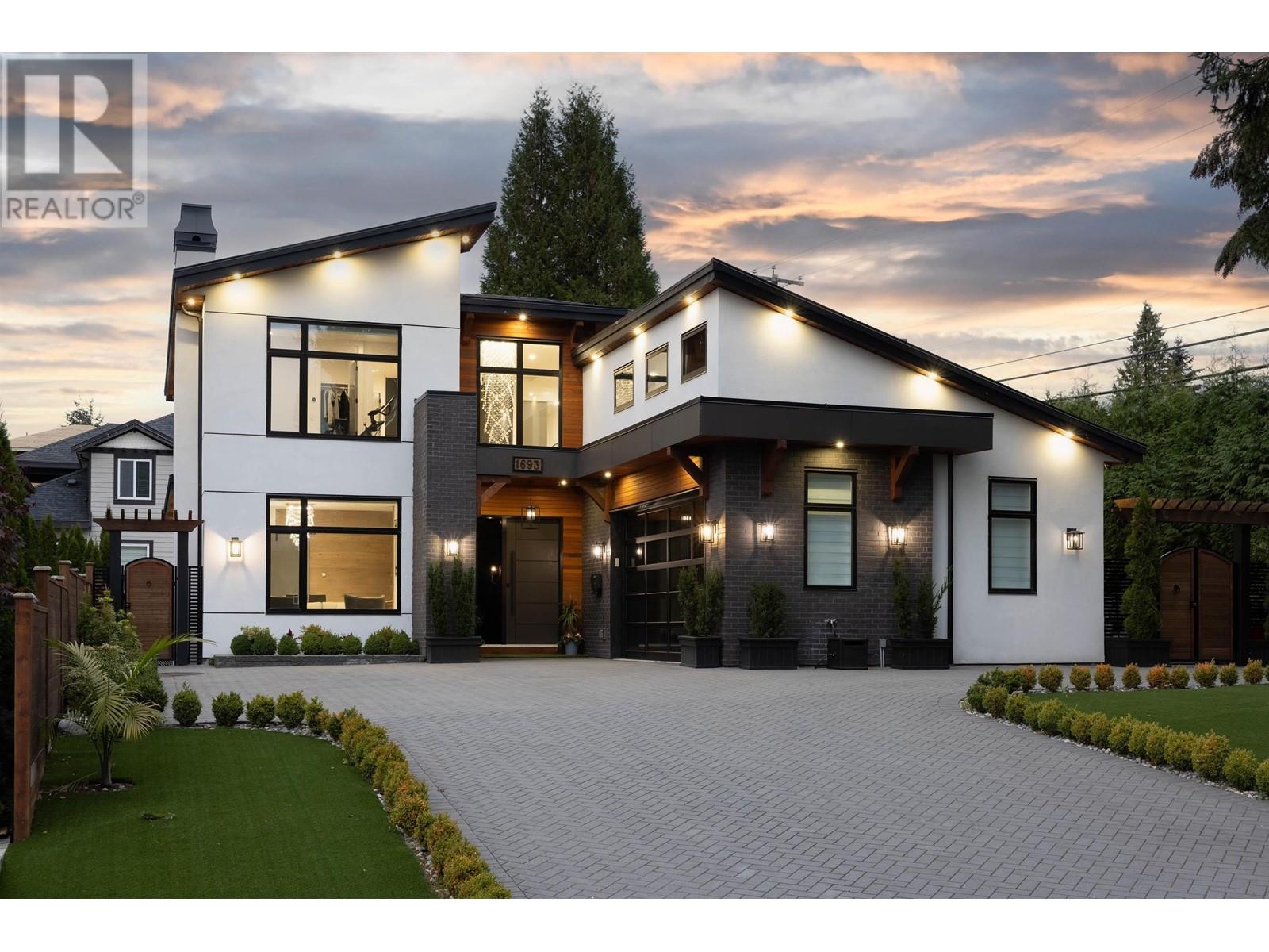 1693 Smith Avenue, Coquitlam, British Columbia  V3J 2Y4 - Photo 1 - R2937382