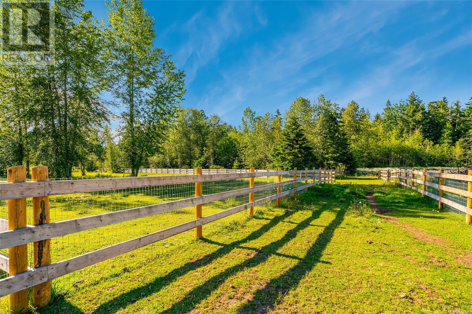 3295 Grandon Rd, Qualicum Beach, British Columbia  V9K 2J8 - Photo 93 - 979026