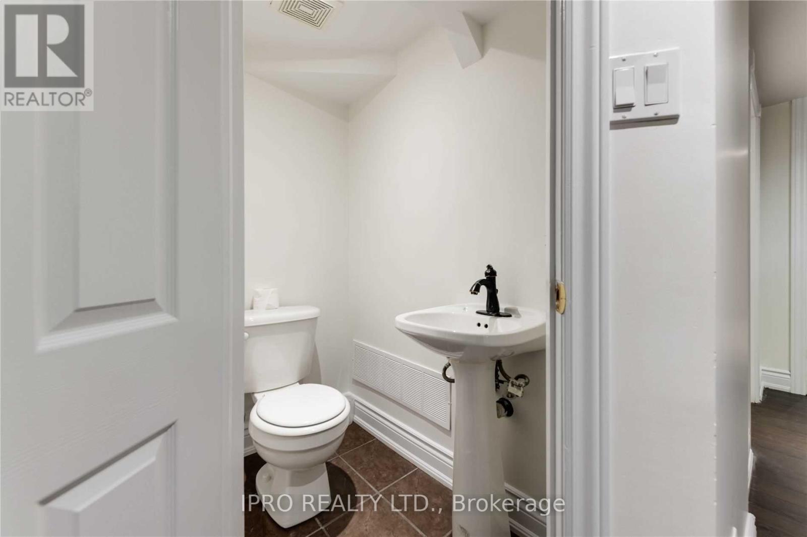 463 Drummond Road, Oakville (Mo Morrison), Ontario  L6J 4L7 - Photo 27 - W9419939