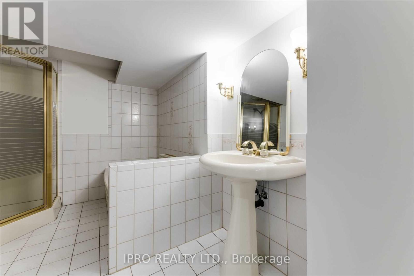 463 Drummond Road, Oakville (Mo Morrison), Ontario  L6J 4L7 - Photo 28 - W9419939