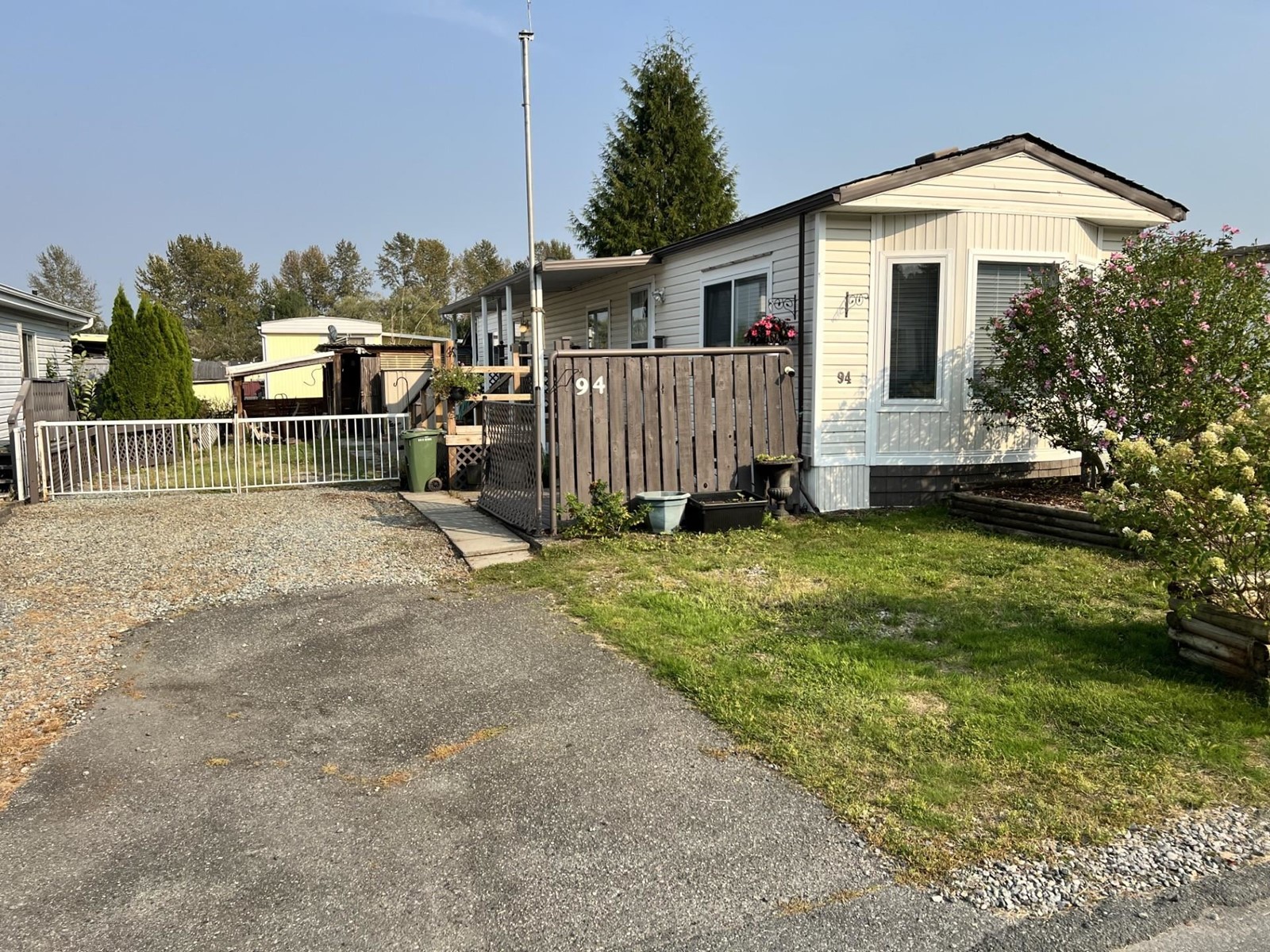 94 3300 Horn Street, Abbotsford, British Columbia  V2S 7Y6 - Photo 3 - R2922547