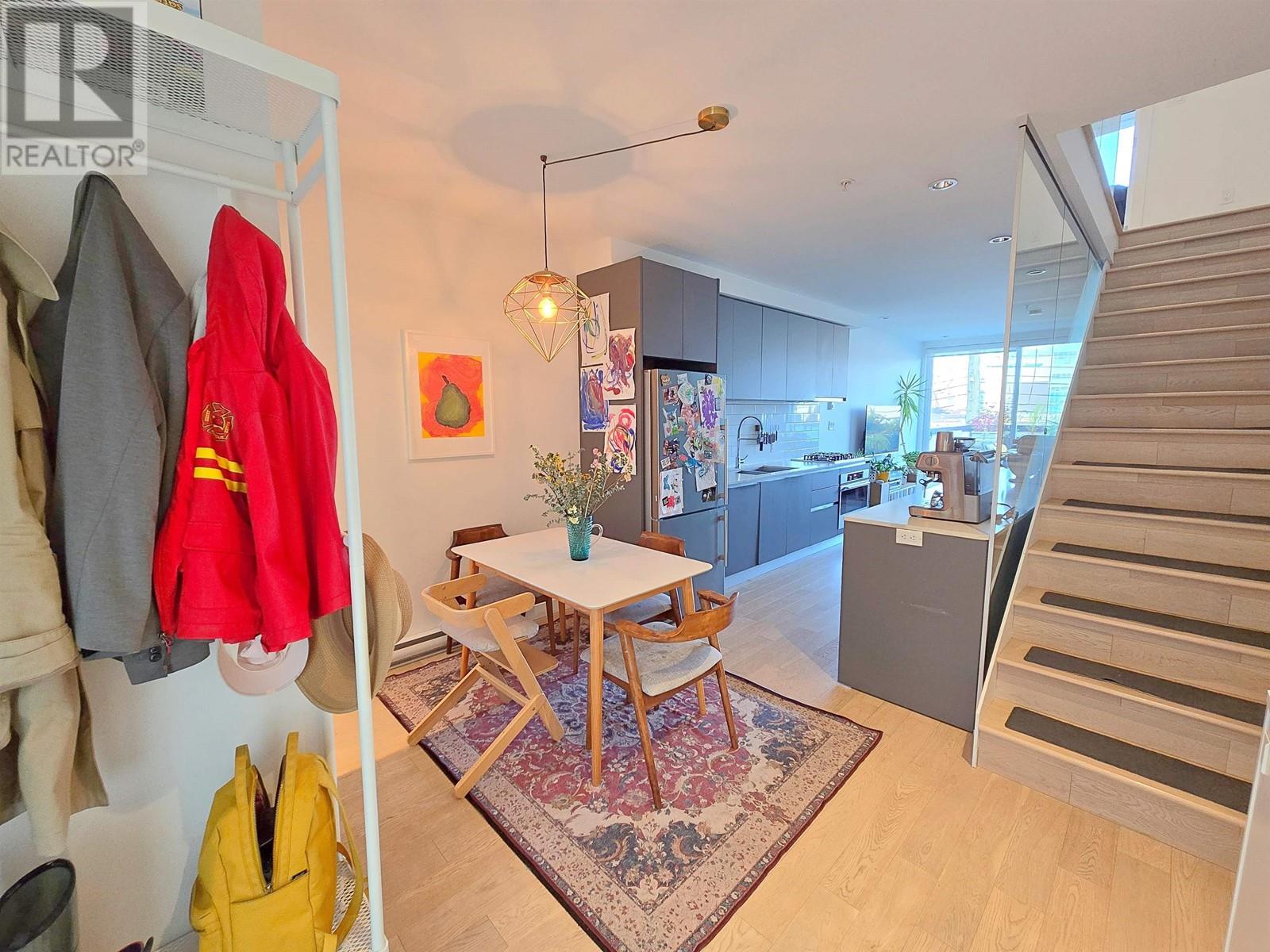 311 1647 E Pender Street, Vancouver, British Columbia V5L 1W2 - Photo 3 - R2937484