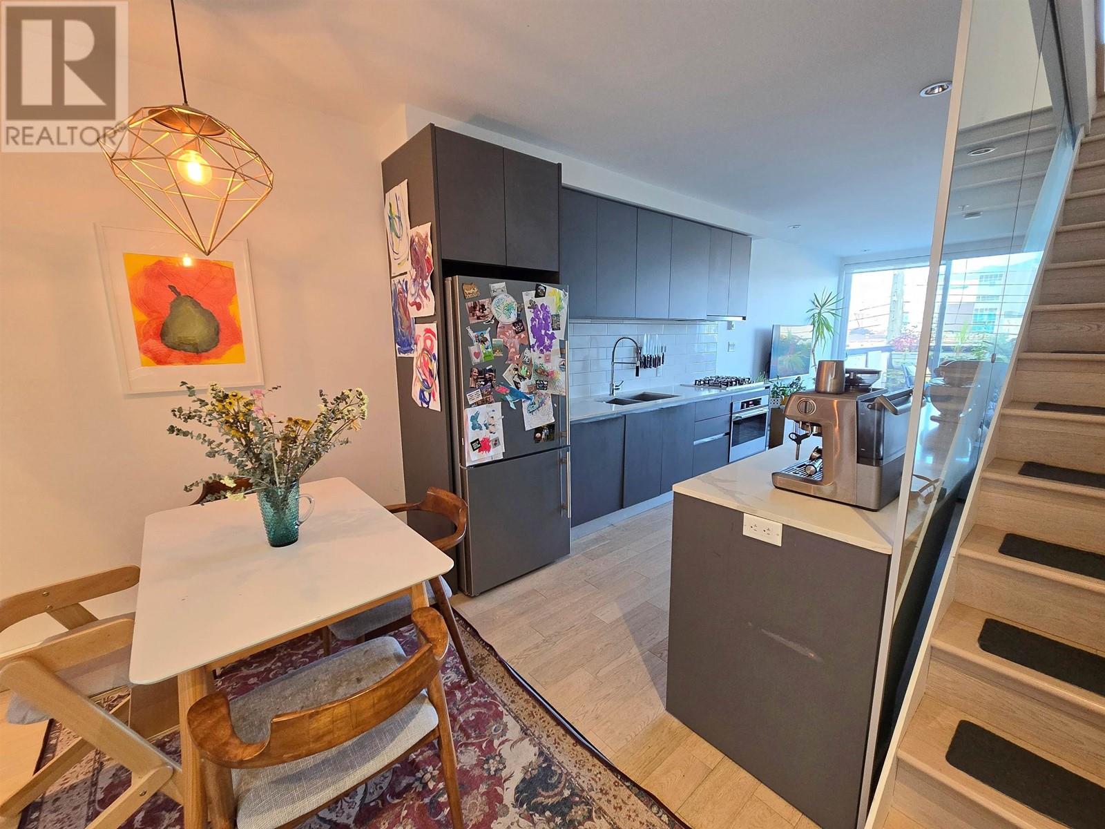 311 1647 E Pender Street, Vancouver, British Columbia V5L 1W2 - Photo 4 - R2937484