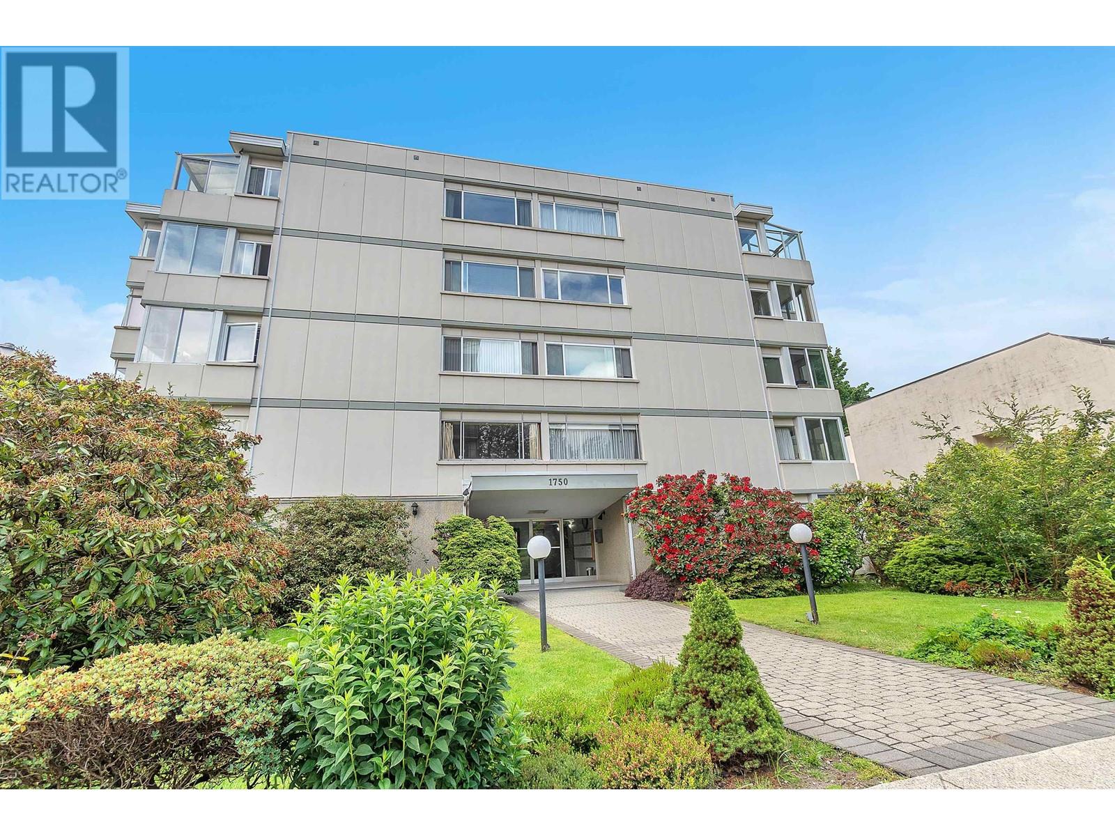 Property at 306 1750 ESQUIMALT AVENUE image 4