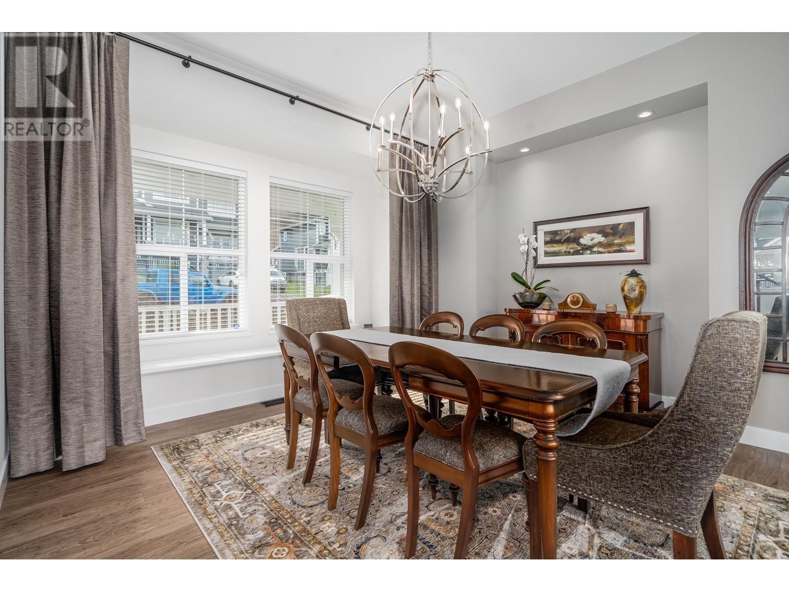 25485 Godwin Drive, Maple Ridge, British Columbia  V2W 1G9 - Photo 19 - R2937105