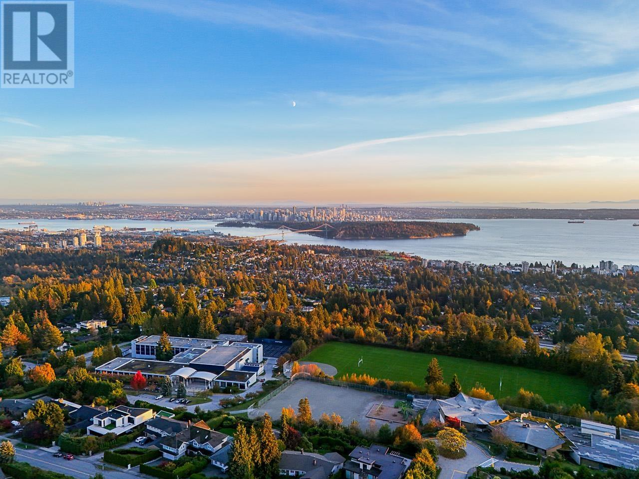 1373 Chartwell Drive, West Vancouver, British Columbia  V7S 2R4 - Photo 9 - R2937264
