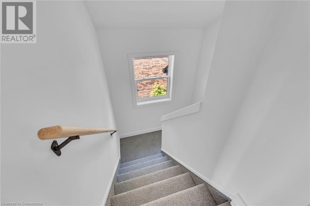 21 Weir Street S, Hamilton, Ontario  L8K 3A3 - Photo 14 - 40667128