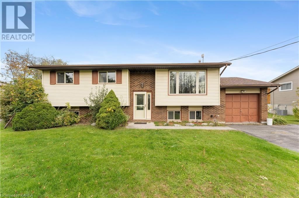 2354 WALLBRIDGE-LOYALIST Road, quinte west, Ontario