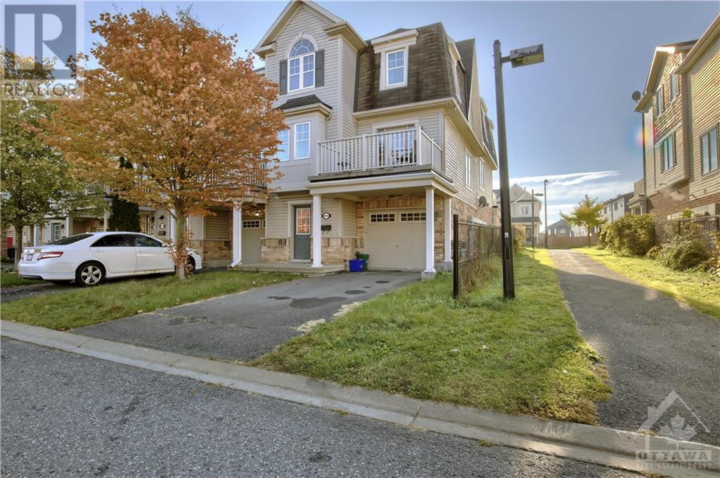 2092 Madrid Avenue, Ottawa, Ontario  K2J 0K4 - Photo 1 - X9523723