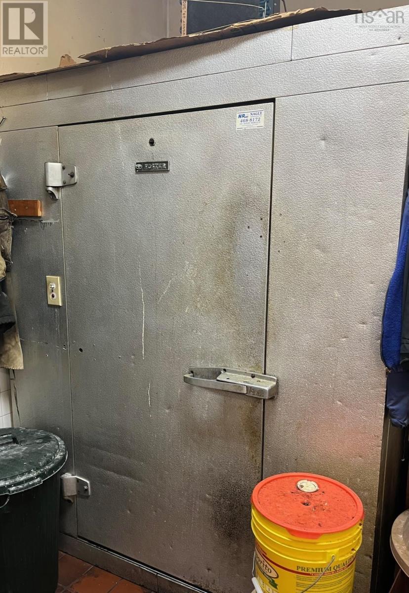 584 Sackville Drive, Lower Sackville, Nova Scotia  B4C 2S3 - Photo 17 - 202425098