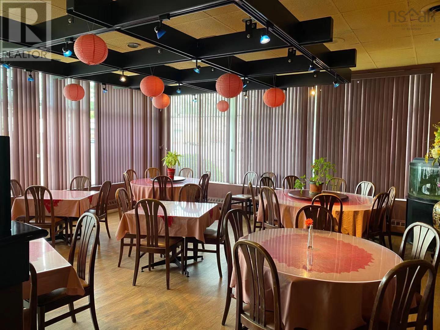 584 Sackville Drive, Lower Sackville, Nova Scotia  B4C 2S3 - Photo 5 - 202425098