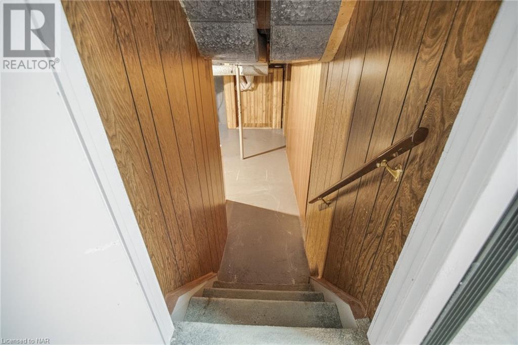 22 Rosemount Avenue, St. Catharines, Ontario  L2M 1Z6 - Photo 27 - 40667213