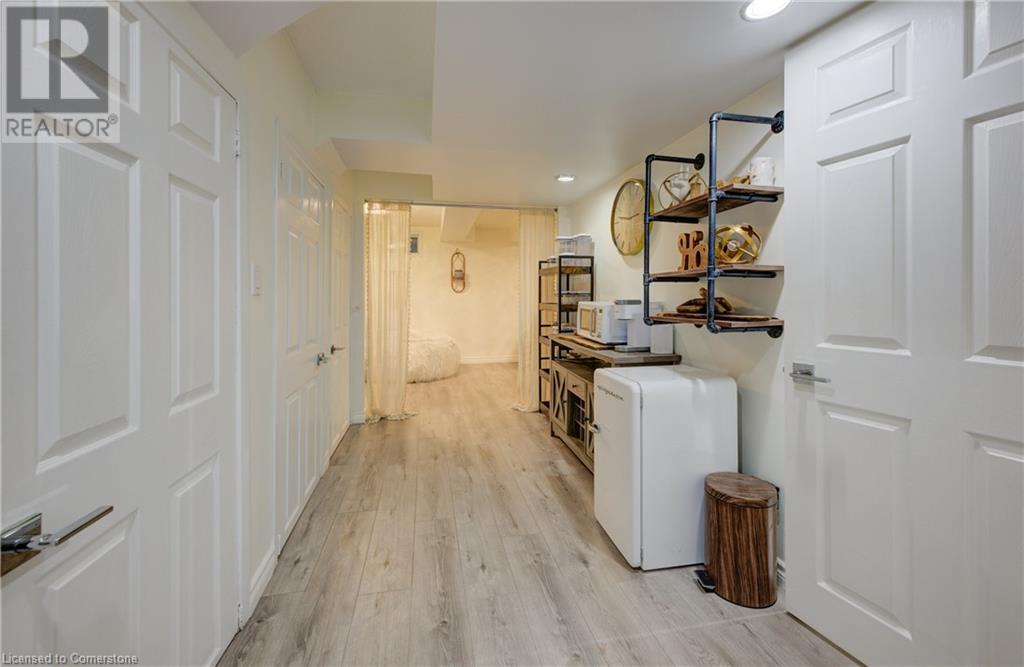 255 Mount Albion Road Unit# 40, Hamilton, Ontario  L8K 6P8 - Photo 27 - 40660010