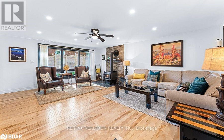 6 Mill Street E, Springwater, Ontario  L0L 1V0 - Photo 10 - 40661262