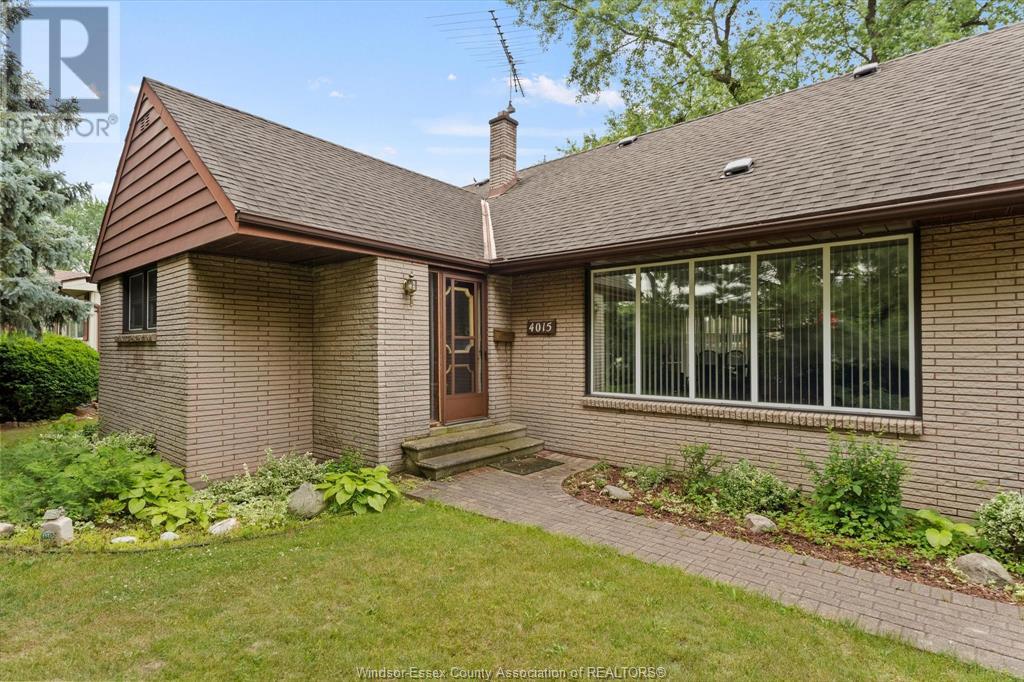 4015 DOUGALL AVENUE, Windsor, Ontario