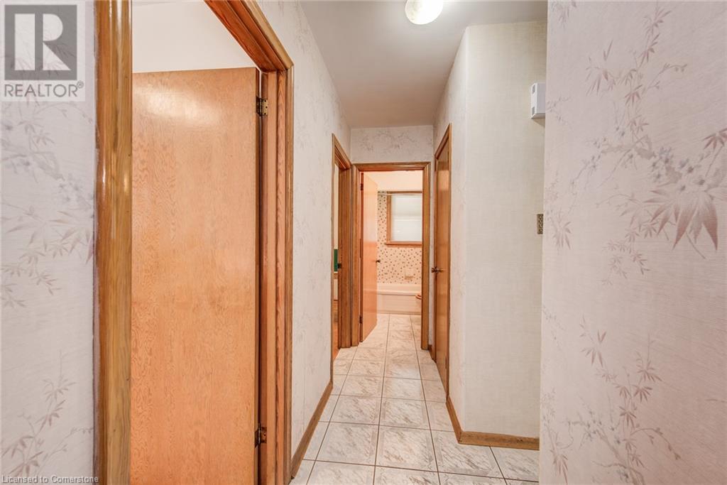 95 Byron Avenue, Kitchener, Ontario  N2C 1Z7 - Photo 18 - 40667172