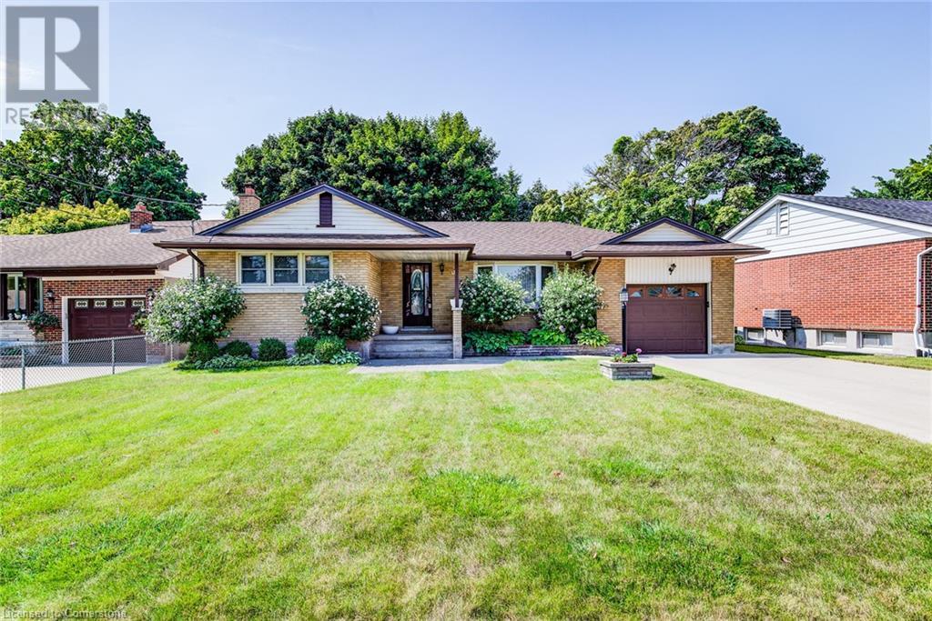 95 Byron Avenue, Kitchener, Ontario  N2C 1Z7 - Photo 3 - 40667172